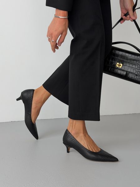 Натуральні шкіряні (рептилія) туфлі ТМ Olli Shoes чорні 11090-131233 фото